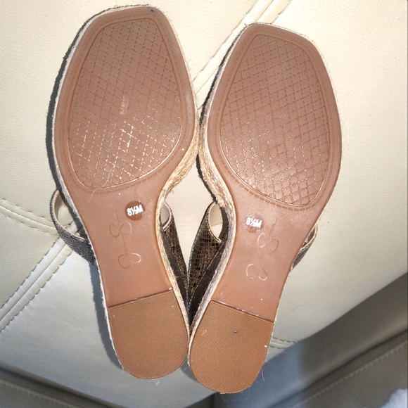 Jessica Simpson Saphita wedge slip-on heels,  sz 8.5 - Picture 7 of 7